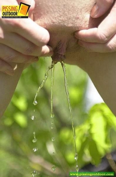 Nasty teen girl peeing