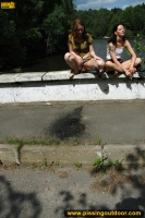 Friends pissing