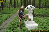 Statue pissing