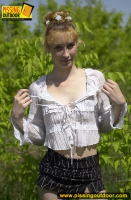 Summer blonde outdoor pissing