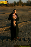 Pissing outdoor in the sunset