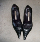 Her Pantyhose was soo shiny, cheesy, sweaty and stinky
