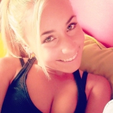 Facebook teen slut Maggie for CUM and COMENT