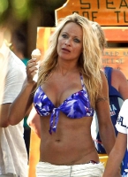 Celebs oops 36