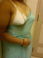 indian big busty Aunty\'s