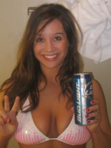 Amateur wives share photos