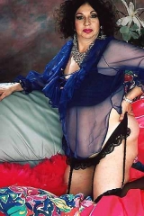 Elaine Everett (Bertha)