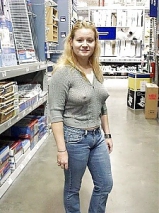 Braless ohne BH unterwegs