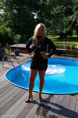 Breathtaking mouthwatering milf goddess