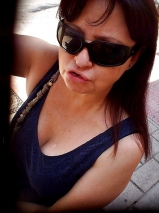 MAMI CON BUENAS TETAS NATURALES