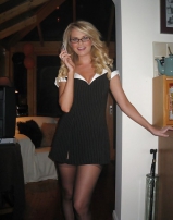 Nylon upskirt 34