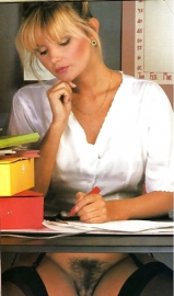 Full and Trimmed Girl Bush