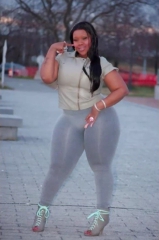 Very Curvy Women