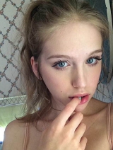 Posh dance school teen - selfie session after class ends at