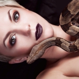 Snakey Girls