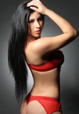 Leysi Suarez, Pics
