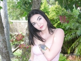 Sexy Amateur Babe Spreads Her Legs And Butt Crack