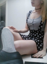 Hipster amateur blonde - kinky teen loves her selfies