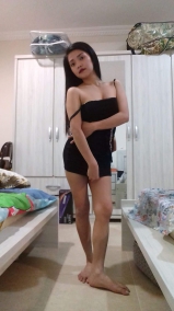 Sheraine Pornstar Hot Pose In Black Dress