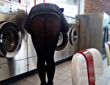 A la laverie en legging