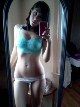 USA woman boobs pussy selfie