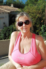 A little relation on the roof