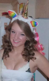 Snow Bunny Anna Meihaus's Sweet Pussy