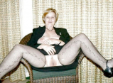 granny shows pussy