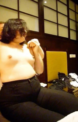 Taiwan MILF gets naked