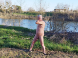 nat092 en balade nu dans la nature