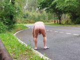 je suis nu sur la route