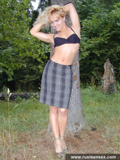 Cute teen blonde outdoors - N