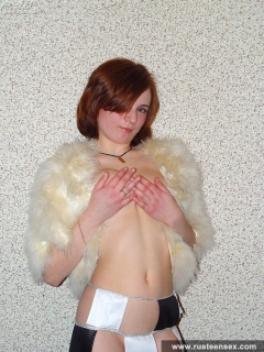 Teen in sexy dress - N