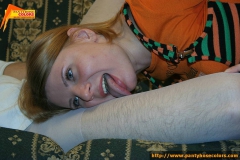 Girl pink pantyhose masturbating - N