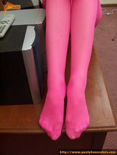 Pink hose - N