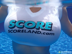 Tits Underwater - N