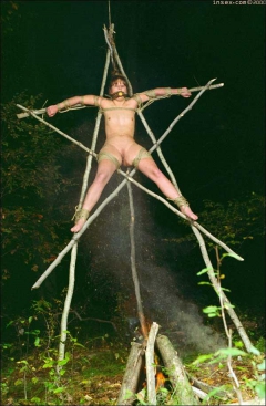Rud's Outdoor Slave 4 - N