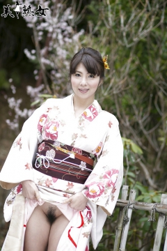 SEXY Kimika Ichijo (MILF) - N