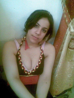 Arab girl - N