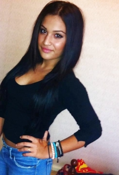 Comment the slut you like best 3 - N