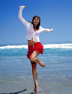 Suzi Perry - N