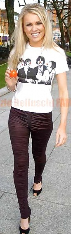 My fave celebs-Zoe Salmon - N