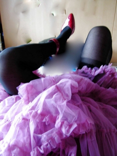 Petticoats - N