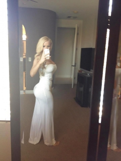 Hot Milfs #4 - N