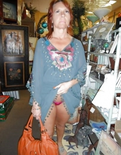 Fun in the shops - N