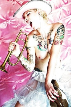 Burlesque - N
