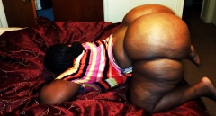 Oh yeah Baby ,,, creamy and chocolate asses aaaahhhh - N