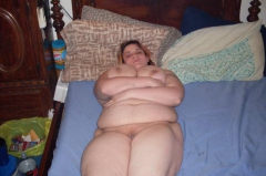 my 3 month preagnent slave girl friend - N