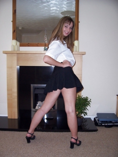 Honey B Schoolgirl feet - N