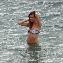 Sur la plage - N